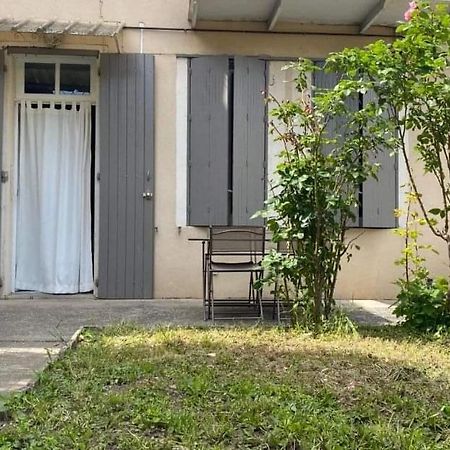 Les Palmiers Apartment Millau Exterior photo